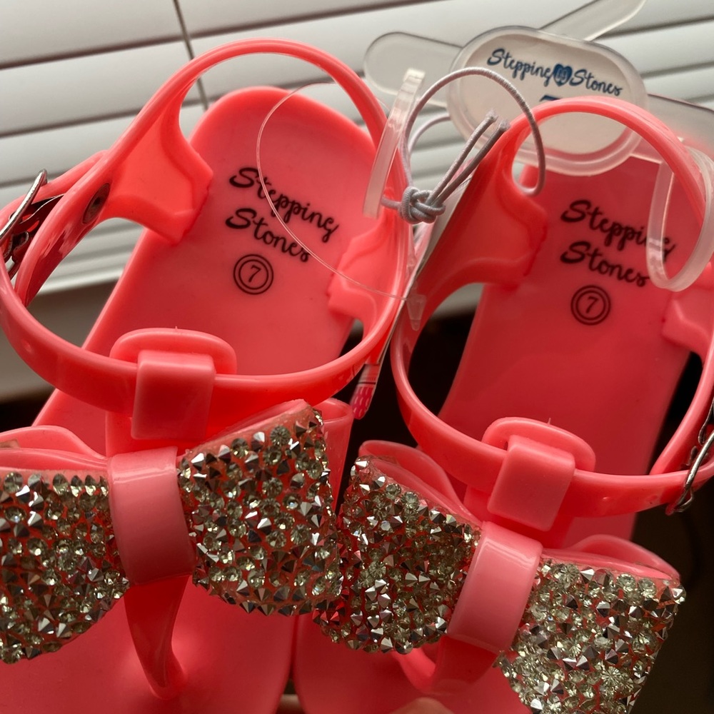 Size 7 stepping stone sandals